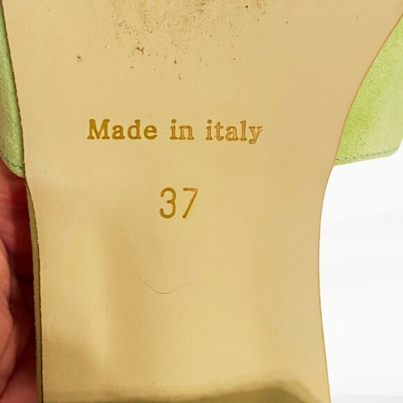 Vera Pelle Green Sandals with Gold Accents - Picture 10 of 12